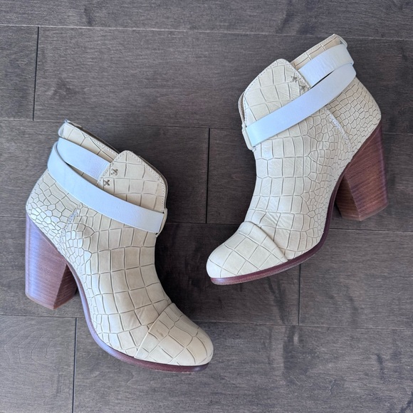 Rag & Bone Harrow Croc Embossed Leather Ankle Boots - Picture 2 of 9